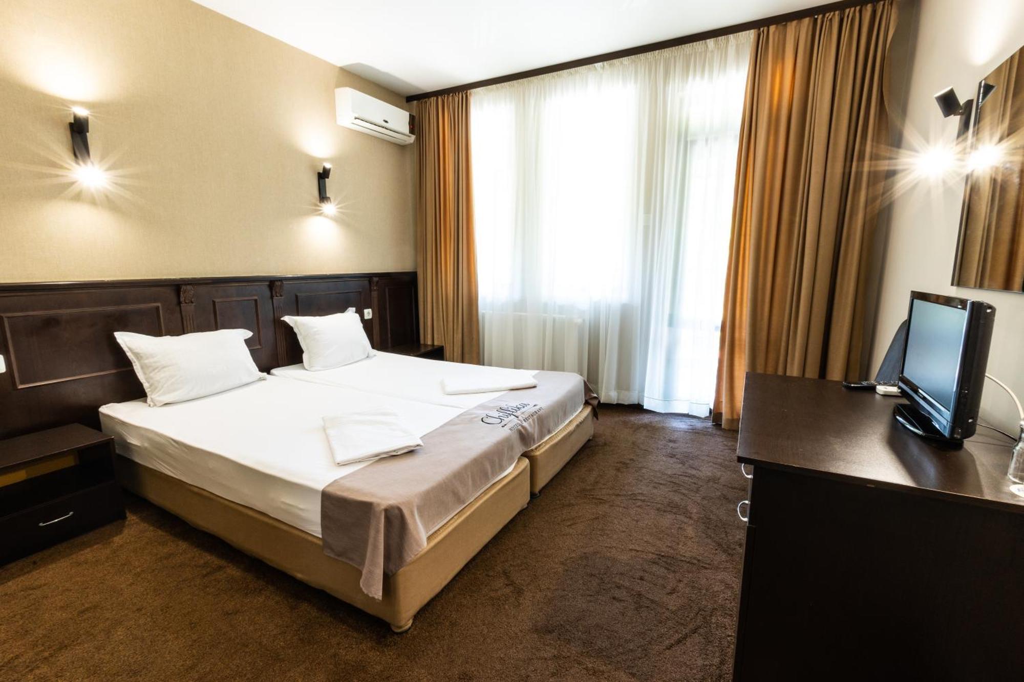 Chiflika Family Hotel Asenovgrad Bagian luar foto