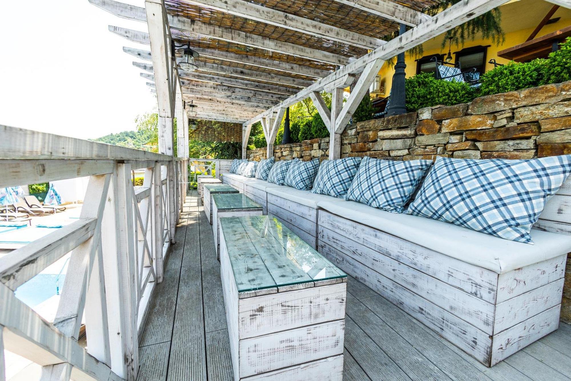 Chiflika Family Hotel Asenovgrad Bagian luar foto