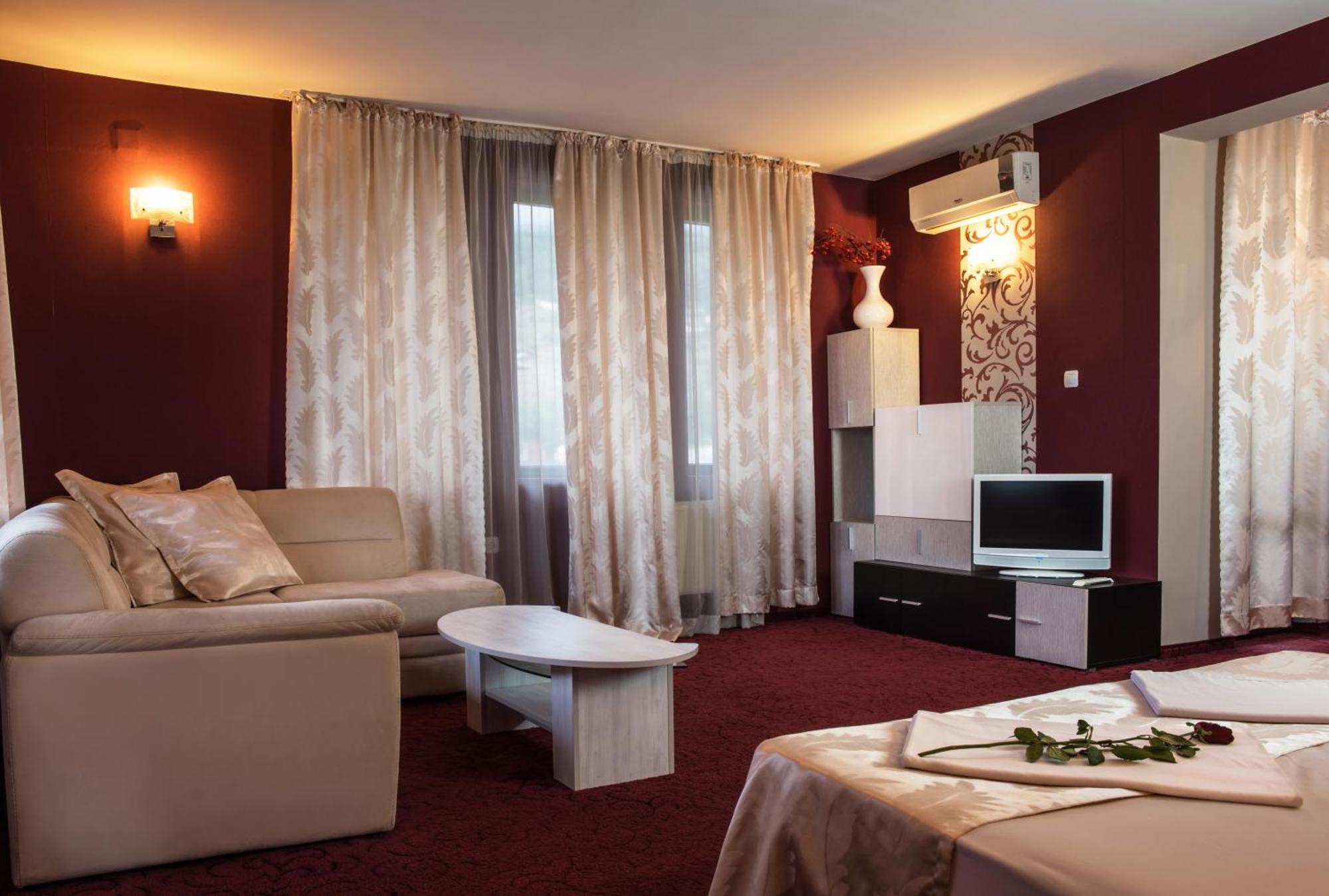 Chiflika Family Hotel Asenovgrad Ruang foto